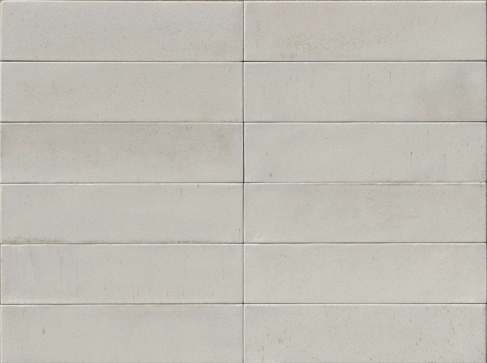 Lume Off White, texture céramique brillante