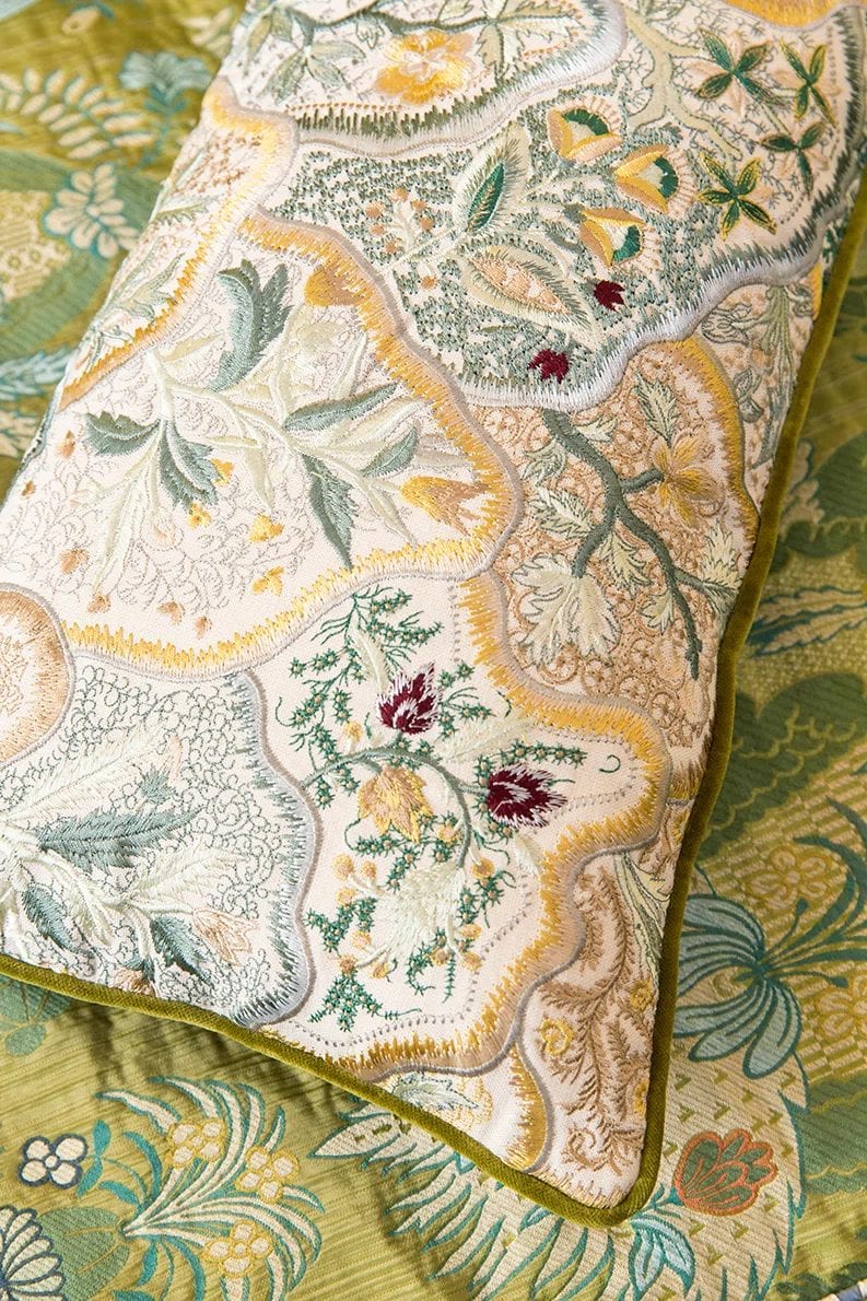 Comptoir d'Orient, tissu d'ameublement papier peint motif, Pierre Frey