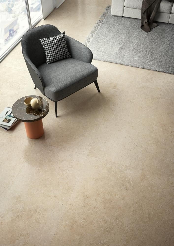Precious Beige Honed, salon