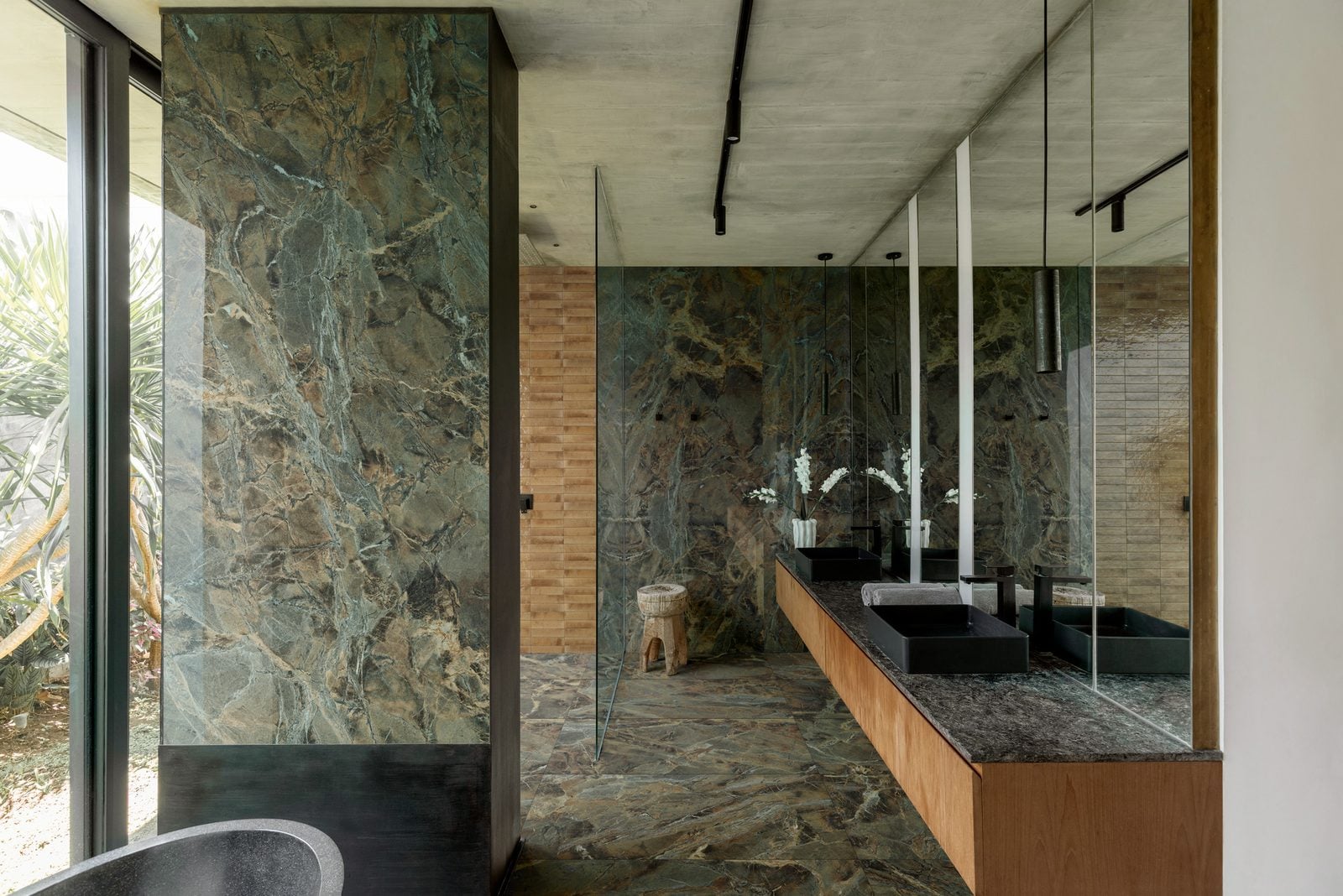 Allmarble Calacatta Black, ambiance