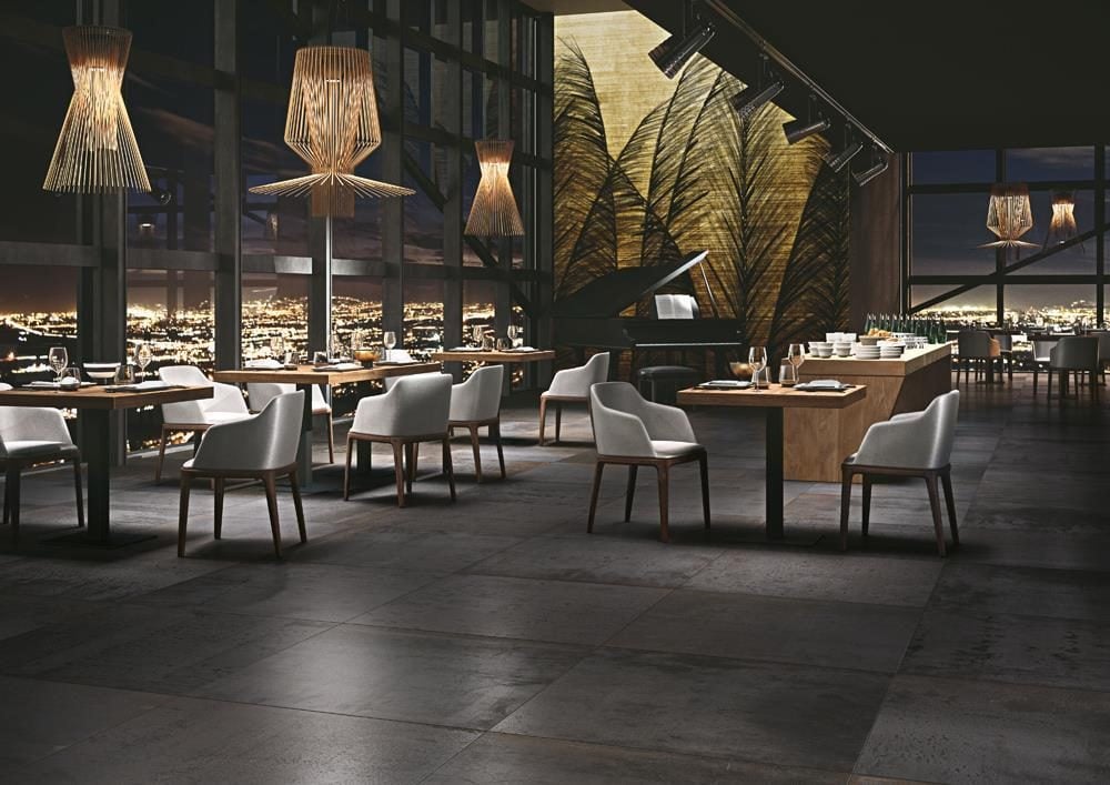 Metal Iron, salle de restaurant