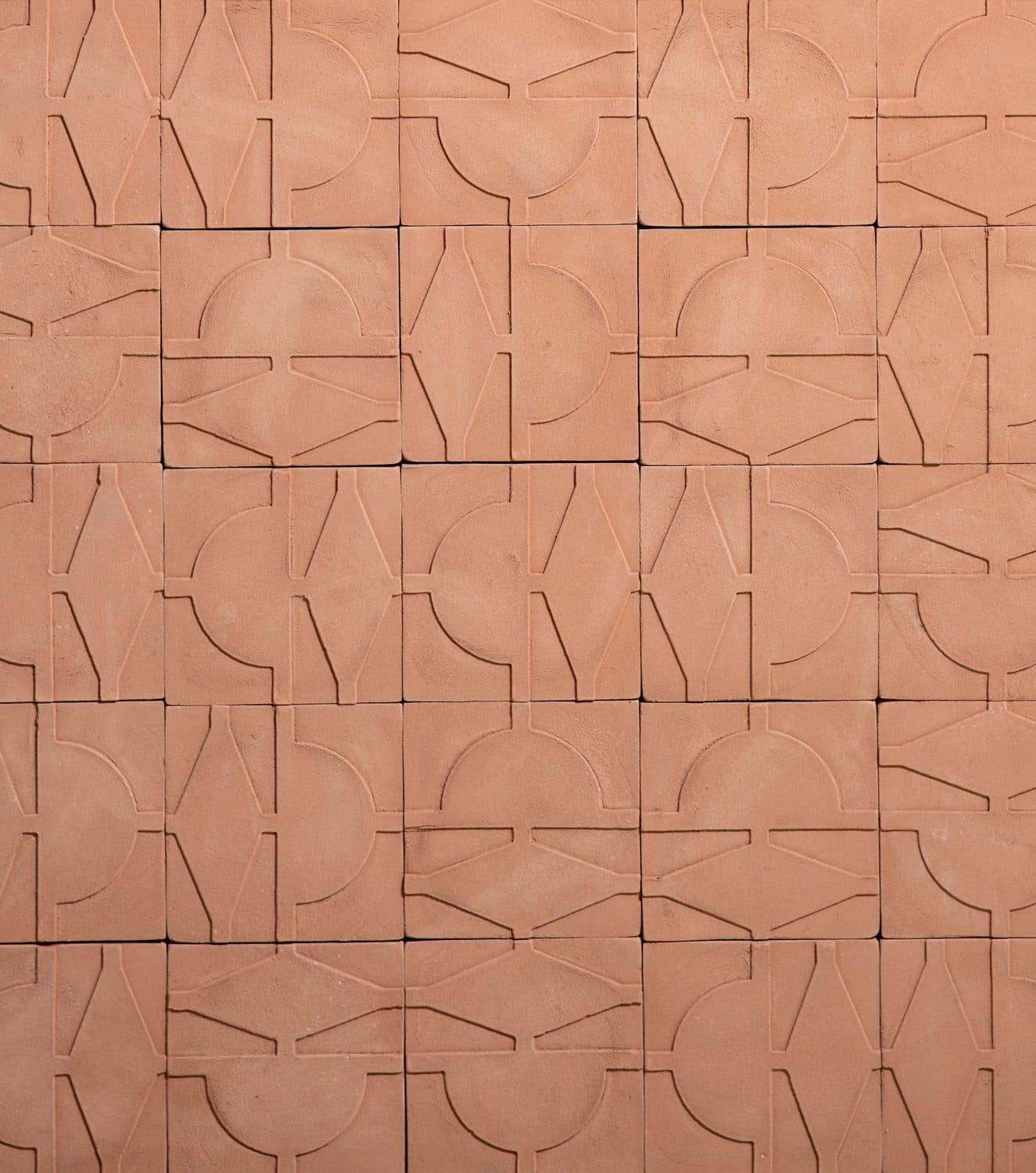 Acanti, revêtement mural terre cuite motif géométrique en relief, Fornace Brioni, Giardino all'italiana