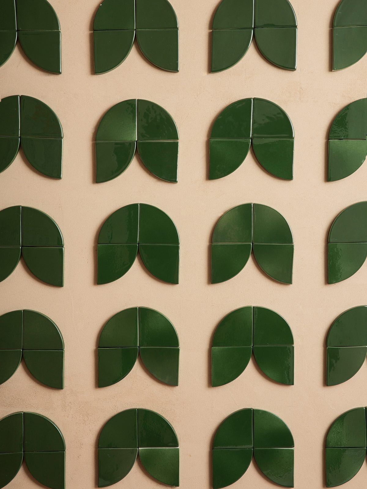 Delizie Quarto, mosaïque carrée terre cuite émaillée, Fornace Brioni, Giardino delle delizie
